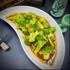Brocoli sauté à l’ail